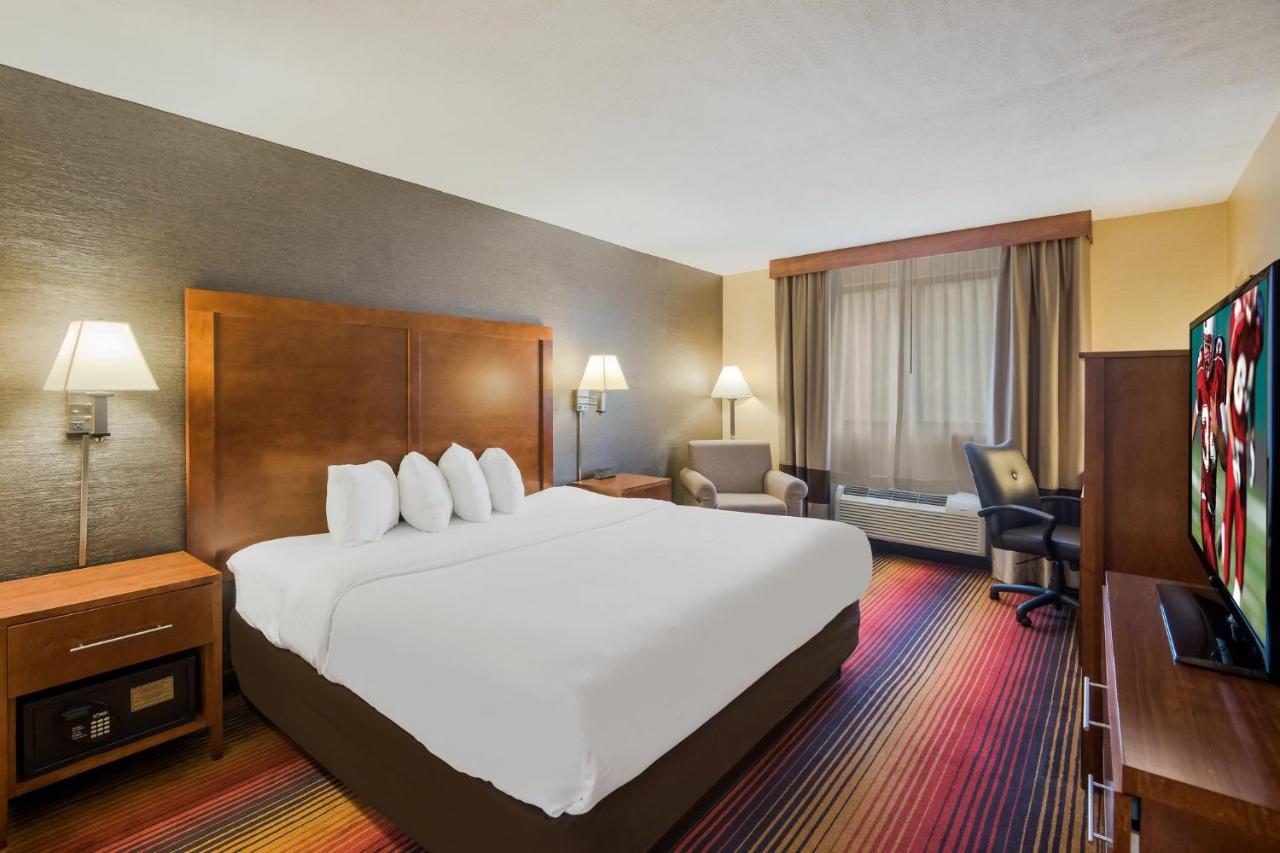 Red Roof Inn Fairfield Фэрфилд Экстерьер фото